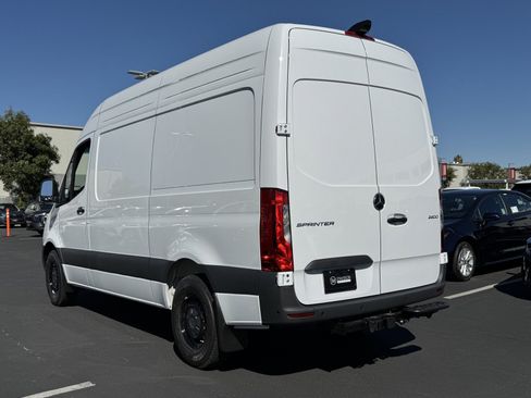 New 2025 Mercedes-Benz Sprinter 2500 image 8