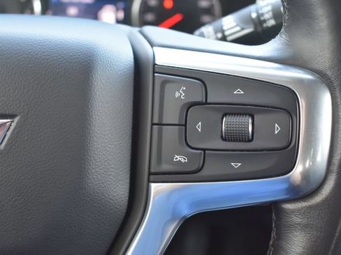 Used 2020 Chevrolet Blazer LT FWD image 25