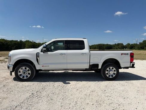 New 2026 Ford F250 King Ranch w/ Chrome Package AWD/4WD image 12