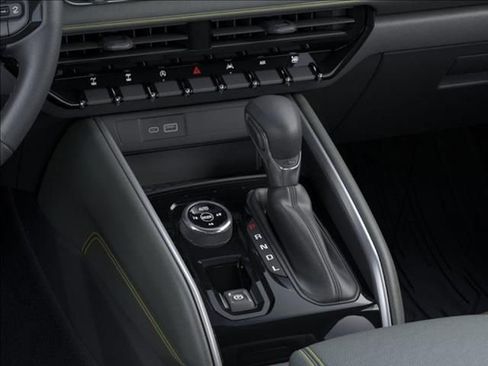 New 2026 Chevrolet Colorado ZR2 w/ Technology Package AWD/4WD image 23