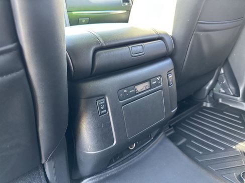 Used 2022 Nissan Armada Platinum w/ Captain's Chairs Package image 24