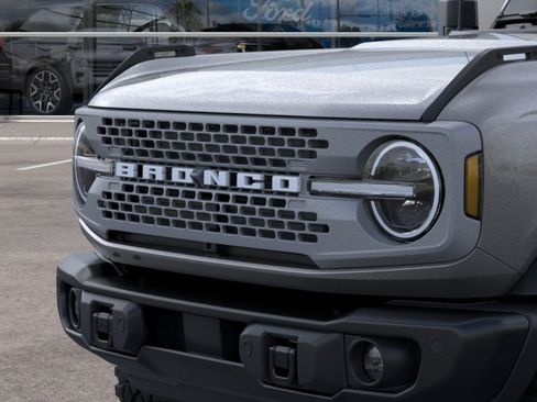 New 2026 Ford Bronco Badlands AWD/4WD image 43