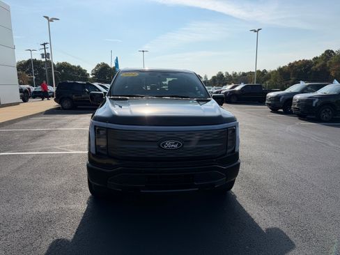 Certified 2024 Ford F150 Lightning Lariat image 3