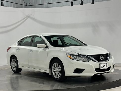 Used 2018 Nissan Altima 2.5 S w/ S Convenience Package FWD image 38