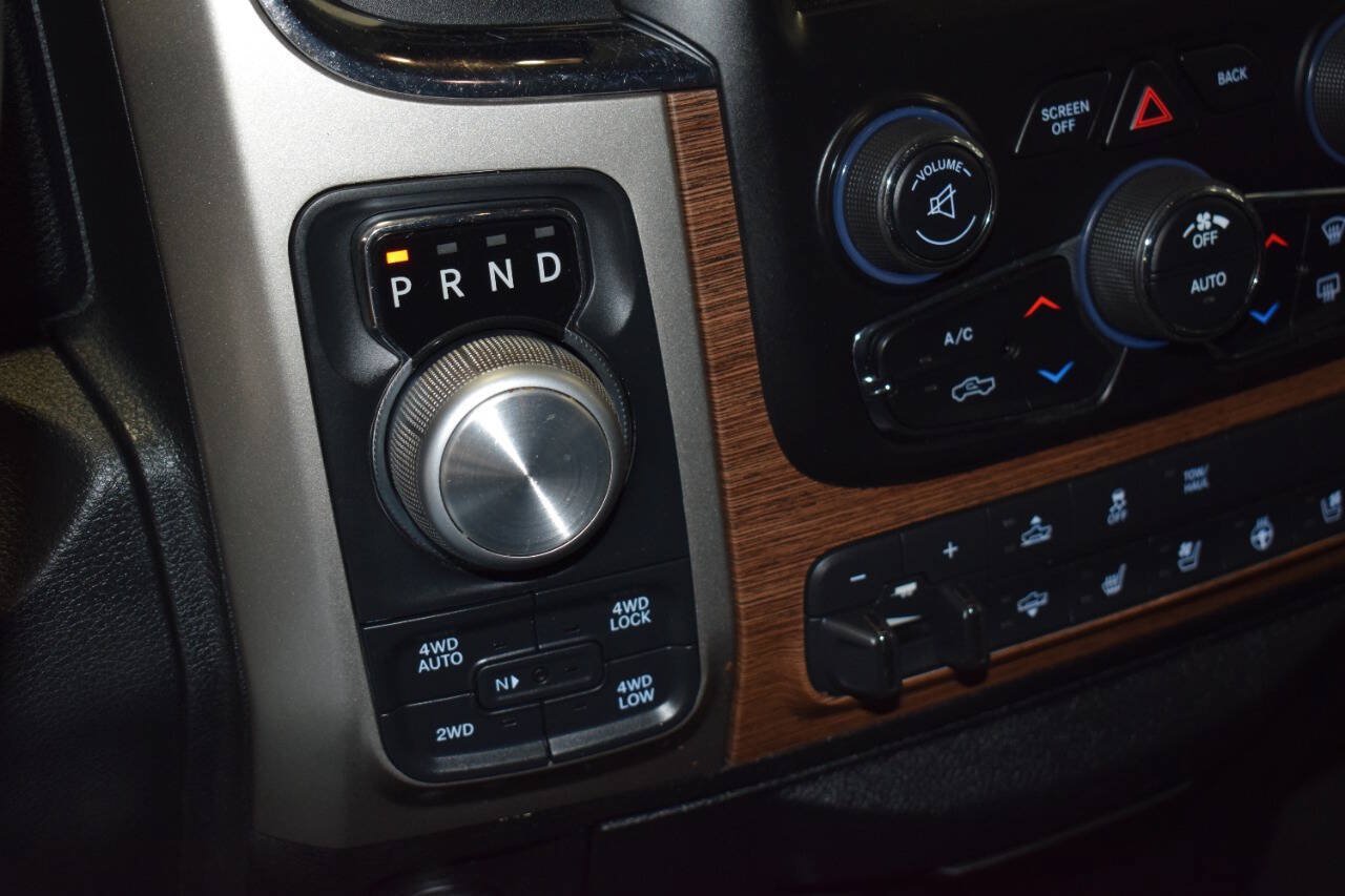 Used 2016 RAM 1500 Laramie w/ Convenience Group AWD/4WD image 55