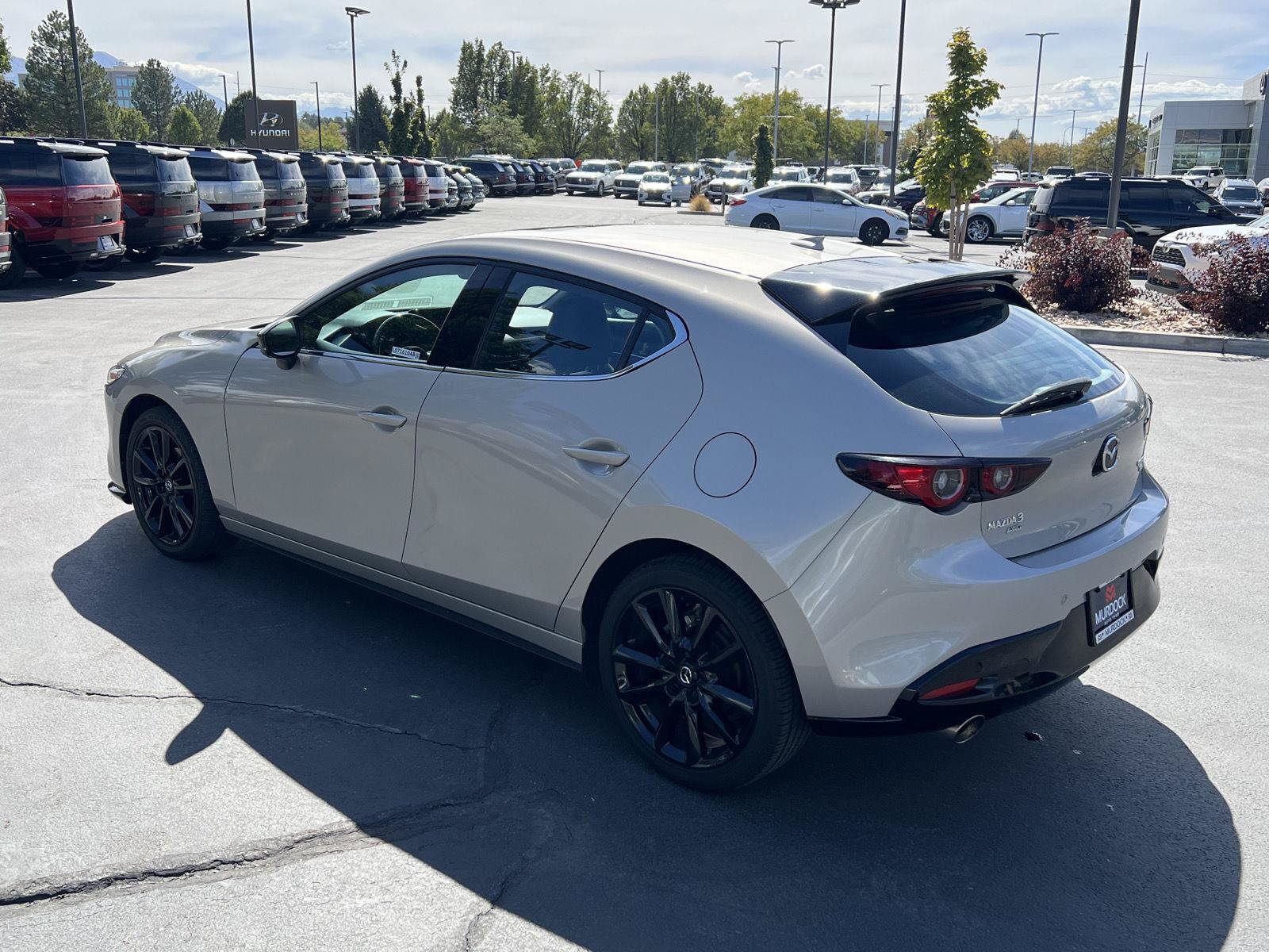 Used 2024 MAZDA MAZDA3 Hatchback w/Premium Plus Pkg AWD/4WD image 18