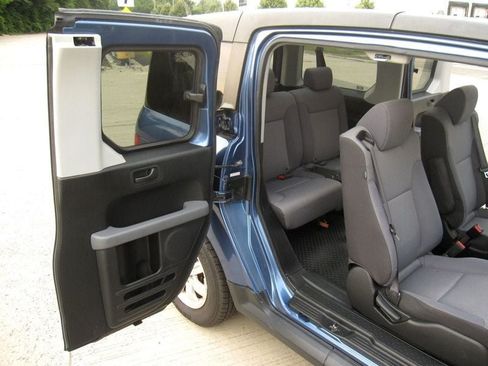 Used 2008 Honda Element EX image 25