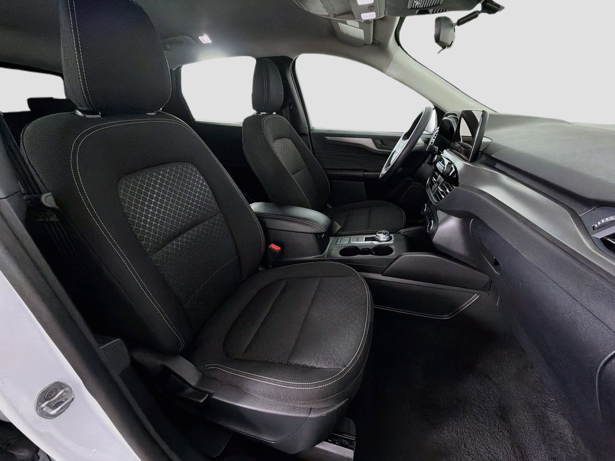 Used 2025 Ford Escape Active AWD/4WD image 30