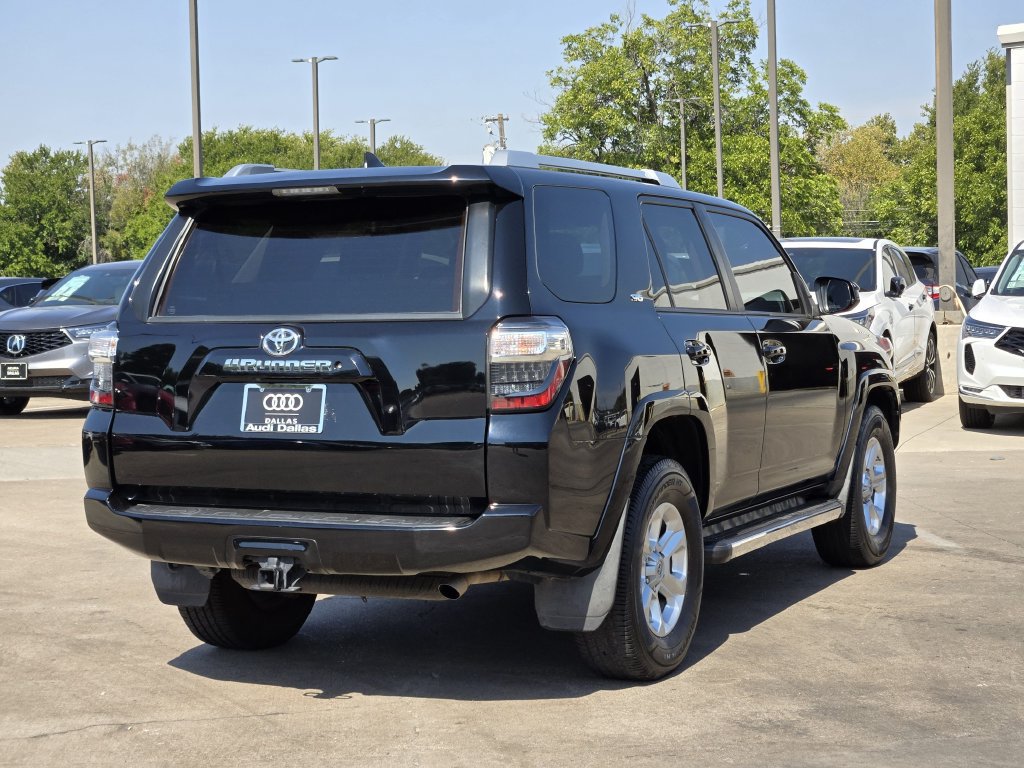 Used 2018 Toyota 4Runner SR5 RWD image 8