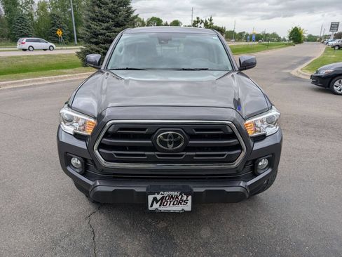 Used 2019 Toyota Tacoma SR5 image 4
