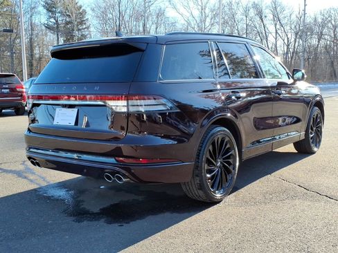 Certified 2024 Lincoln Aviator Black Label w/ Jet Package image 21