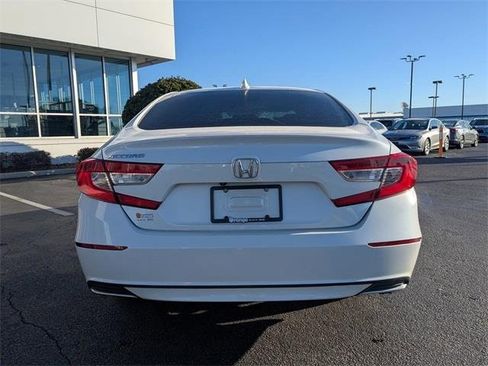 Used 2019 Honda Accord LX image 5