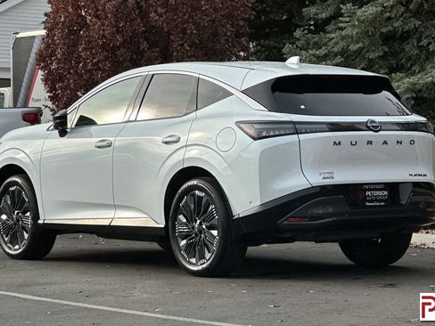Used 2025 Nissan Murano Platinum image 6