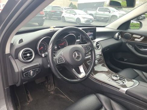 Used 2017 Mercedes-Benz C 300 4MATIC Sedan image 10