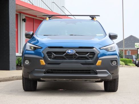 Used 2025 Subaru Crosstrek 2.5i Wilderness AWD/4WD image 6