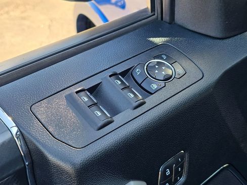 Used 2018 Ford F150 Lariat w/ Equipment Group 502A Luxury image 27