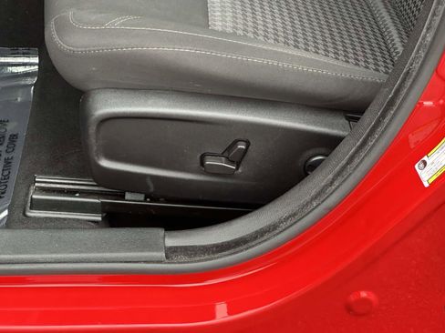 Used 2023 Dodge Charger SXT image 14