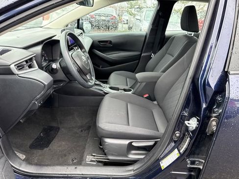 Used 2023 Toyota Corolla LE image 17