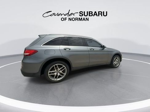 Used 2019 Mercedes-Benz GLC 300 image 9