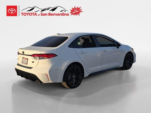 Certified 2023 Toyota Corolla SE image 5