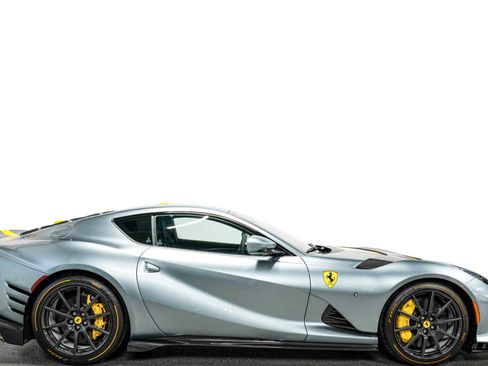 Used 2023 Ferrari 812 Competizione RWD image 2