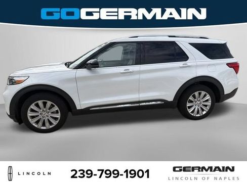 Used 2021 Ford Explorer Limited w/ Equipment Group 301A RWD image 3