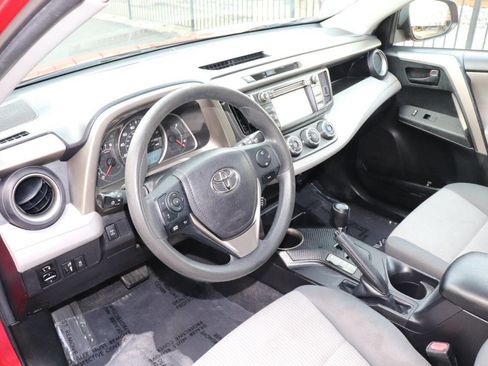 Used 2015 Toyota RAV4 LE AWD/4WD image 12