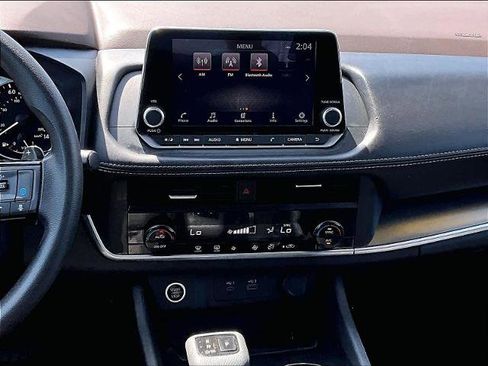 Certified 2023 Nissan Rogue SV image 19