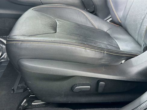 Used 2018 Subaru Crosstrek 2.0i Limited image 18