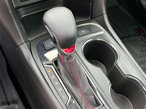 Used 2023 Chevrolet Equinox RS w/ RS Leather Package image 31