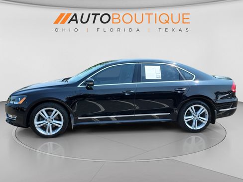 Used 2013 Volkswagen Passat 3.6 SEL Premium FWD image 2