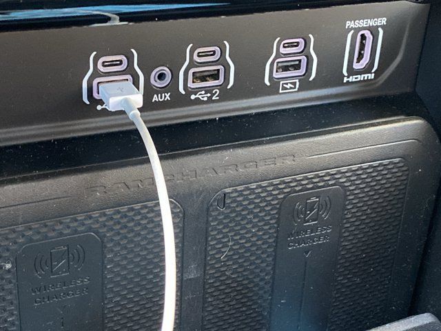 Used 2025 RAM 1500 Limited AWD/4WD image 23