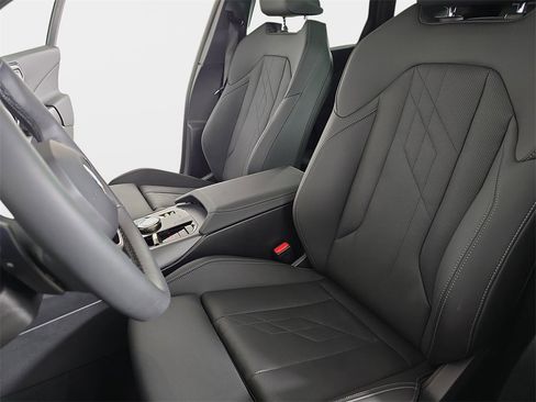 Used 2025 BMW X3 xDrive30i w/ Convenience Package image 18