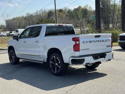 New 2026 Chevrolet Silverado 1500 High Country AWD/4WD image 23