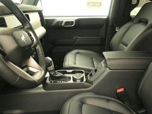 New 2026 Ford Bronco Outer Banks AWD/4WD image 22