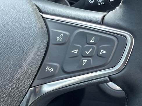 Used 2024 Chevrolet Equinox LT image 24