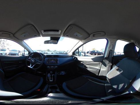 Used 2025 Nissan Versa SV FWD image 42