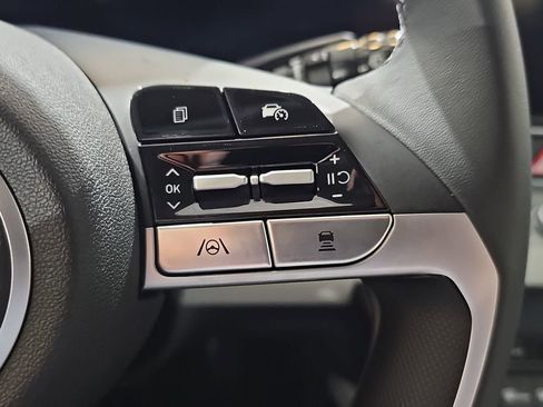 New 2026 Hyundai Elantra Limited image 17