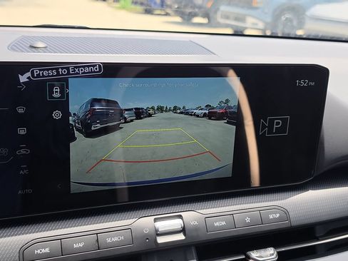 New 2026 Kia K4 GT-Line w/ GT-Line Premium Package FWD image 24