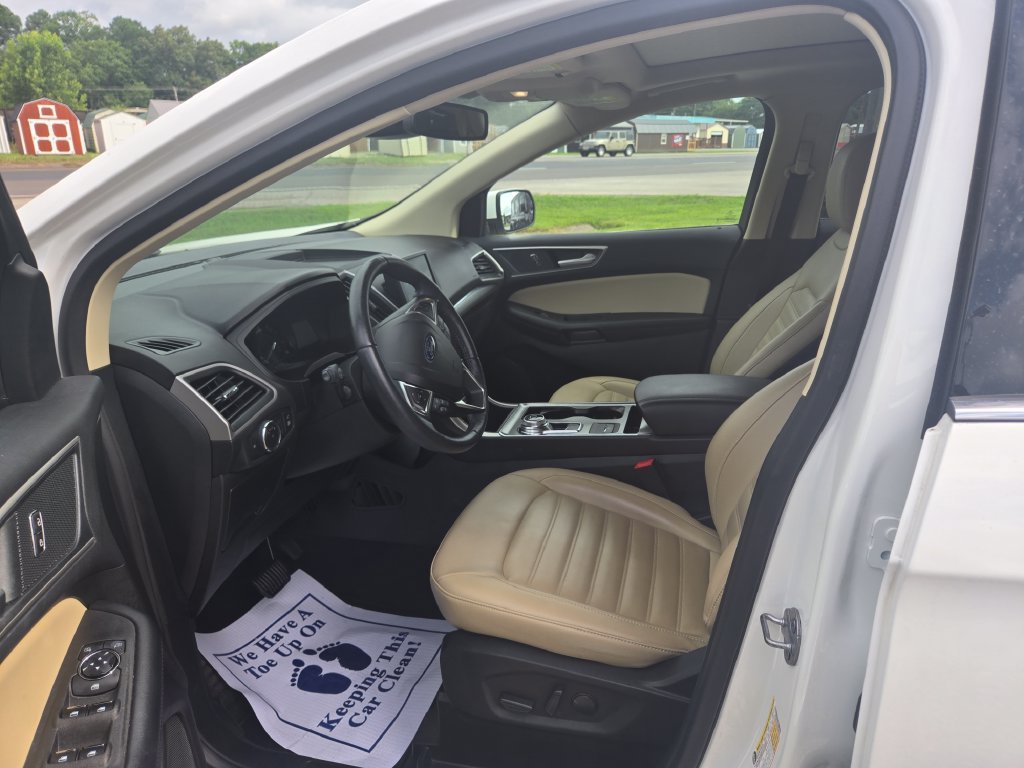 Used 2022 Ford Edge SEL w/ Convenience Package AWD/4WD image 7