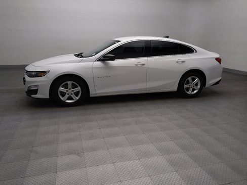 Used 2023 Chevrolet Malibu LS w/ LPO, Floor Liner Package FWD image 2