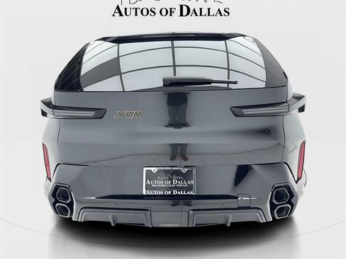 Used 2023 BMW XM image 10