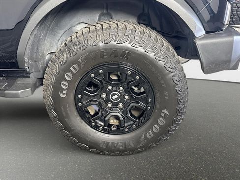 Used 2022 Ford Bronco Wildtrak AWD/4WD image 31