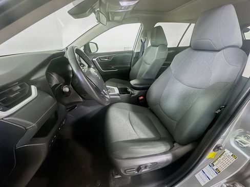 Used 2022 Toyota RAV4 XLE w/ Convenience Package AWD/4WD image 29