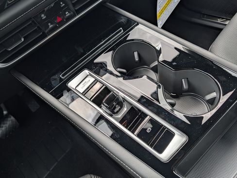 New 2026 Volkswagen Atlas Cross Sport SE AWD/4WD image 11