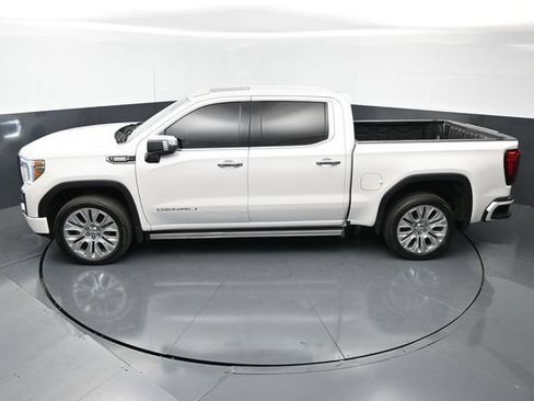 Used 2021 GMC Sierra 1500 Denali w/ Denali Ultimate Package AWD/4WD image 17