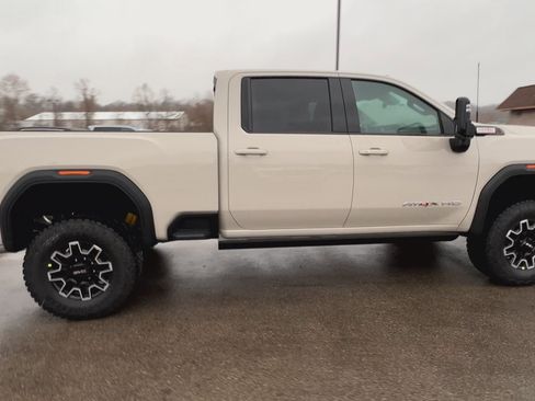 New 2026 GMC Sierra 2500 AT4X image 45