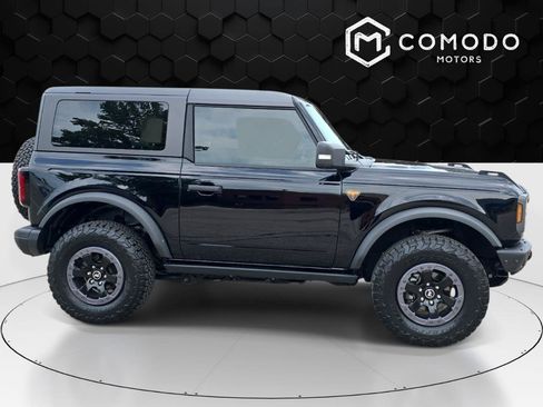 Used 2023 Ford Bronco Badlands AWD/4WD image 2