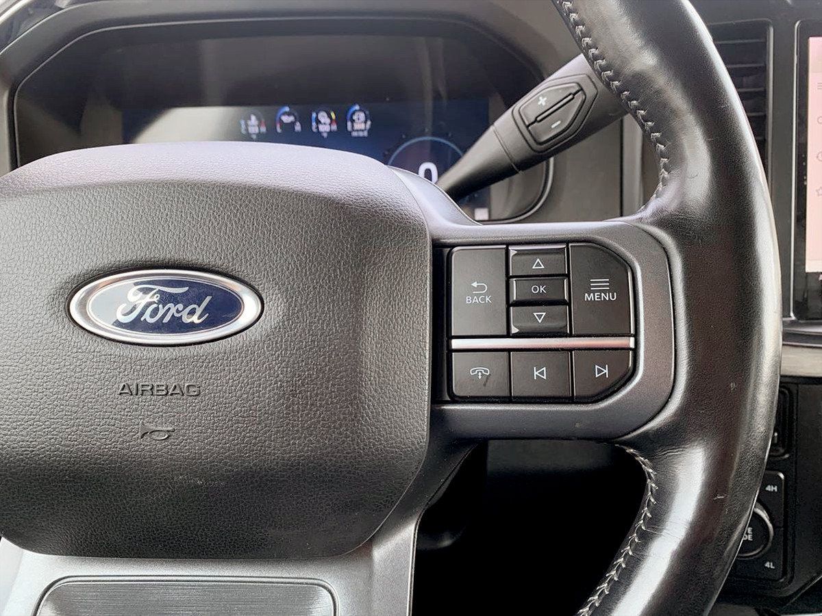 Used 2023 Ford F350 Lariat w/ Lariat Ultimate Package AWD/4WD image 23