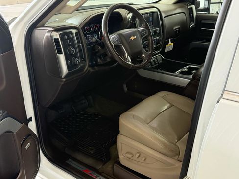 Used 2018 Chevrolet Silverado 3500 LTZ w/ Duramax Plus Package AWD/4WD image 6